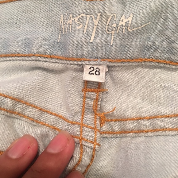 Nasty Gal Boyfriend Distressed Denim Jeans - Picture 8 of 8